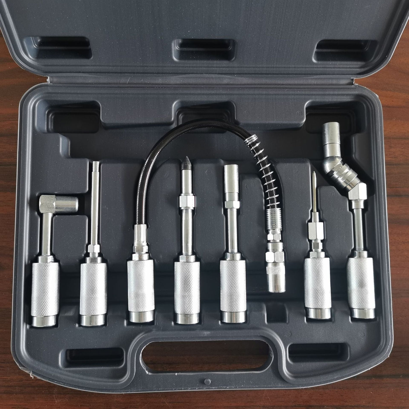 7 - Piece quick connect greasing accessory kit